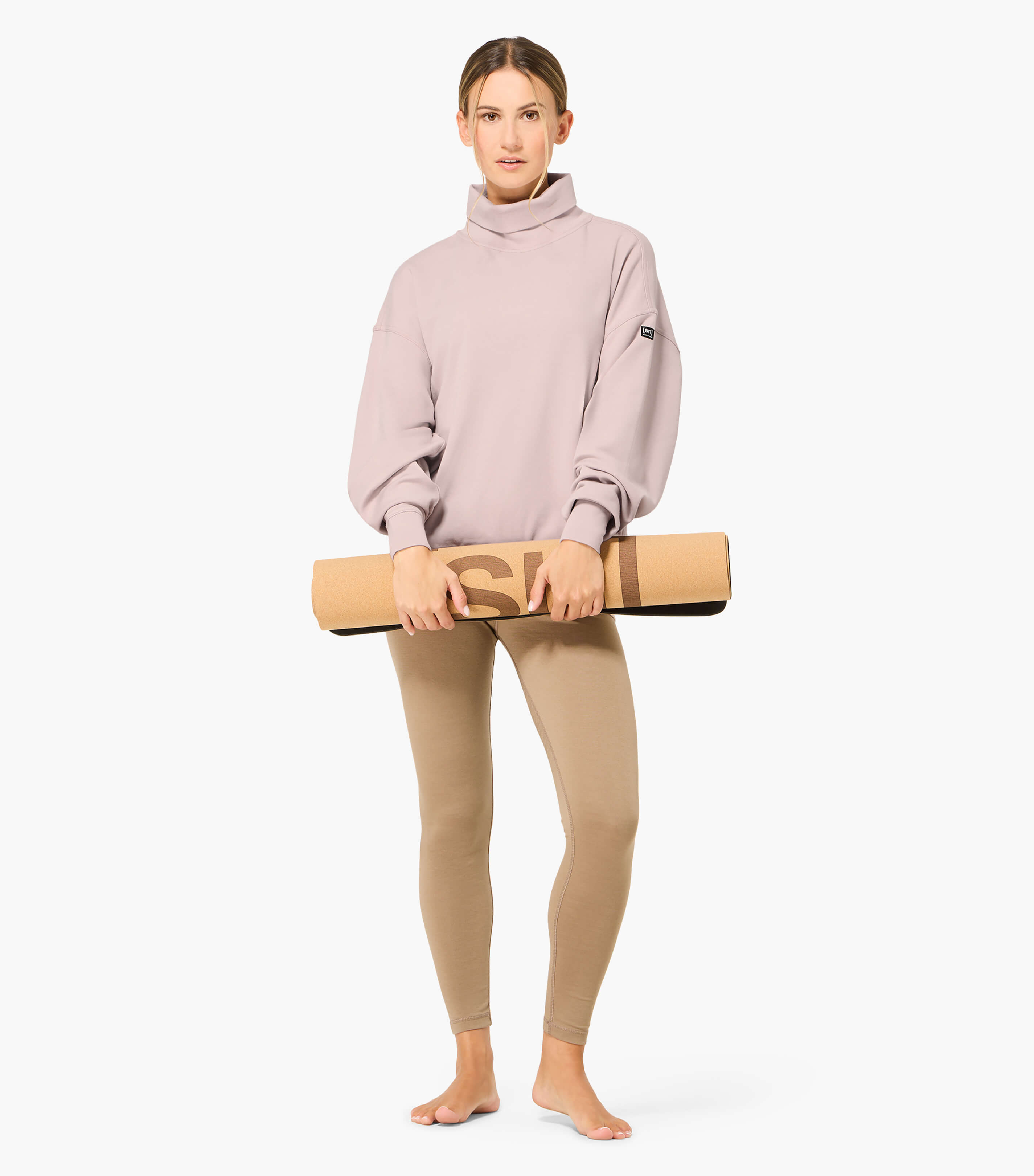 ROLLING ROLL NECK