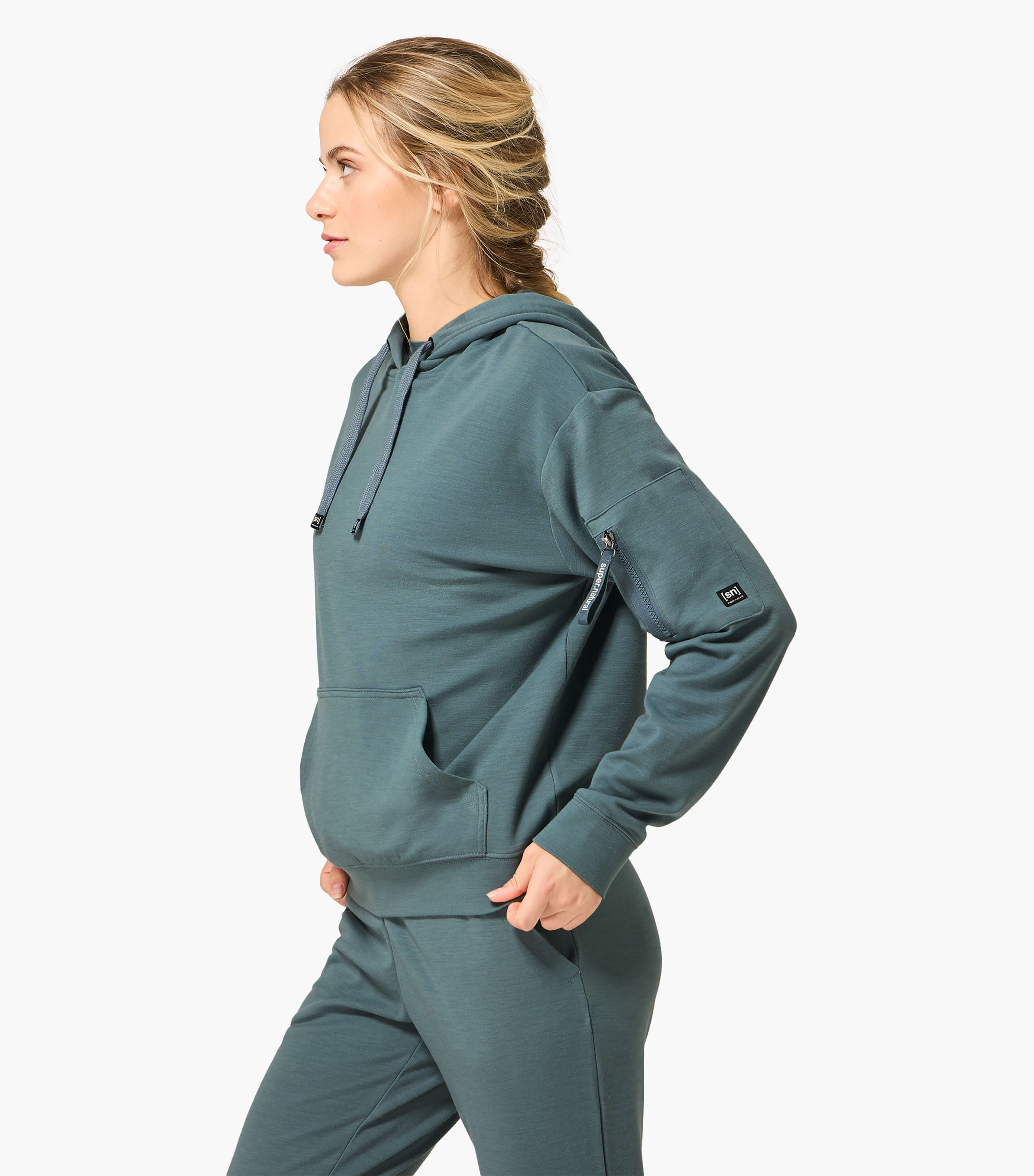 FAVOURITE POCKET HOODIE