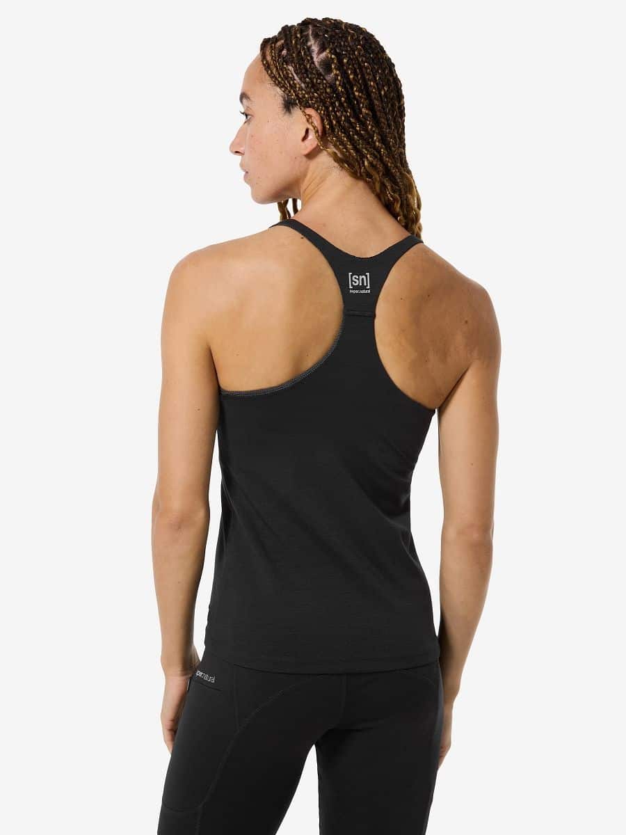 SPORTY TOP