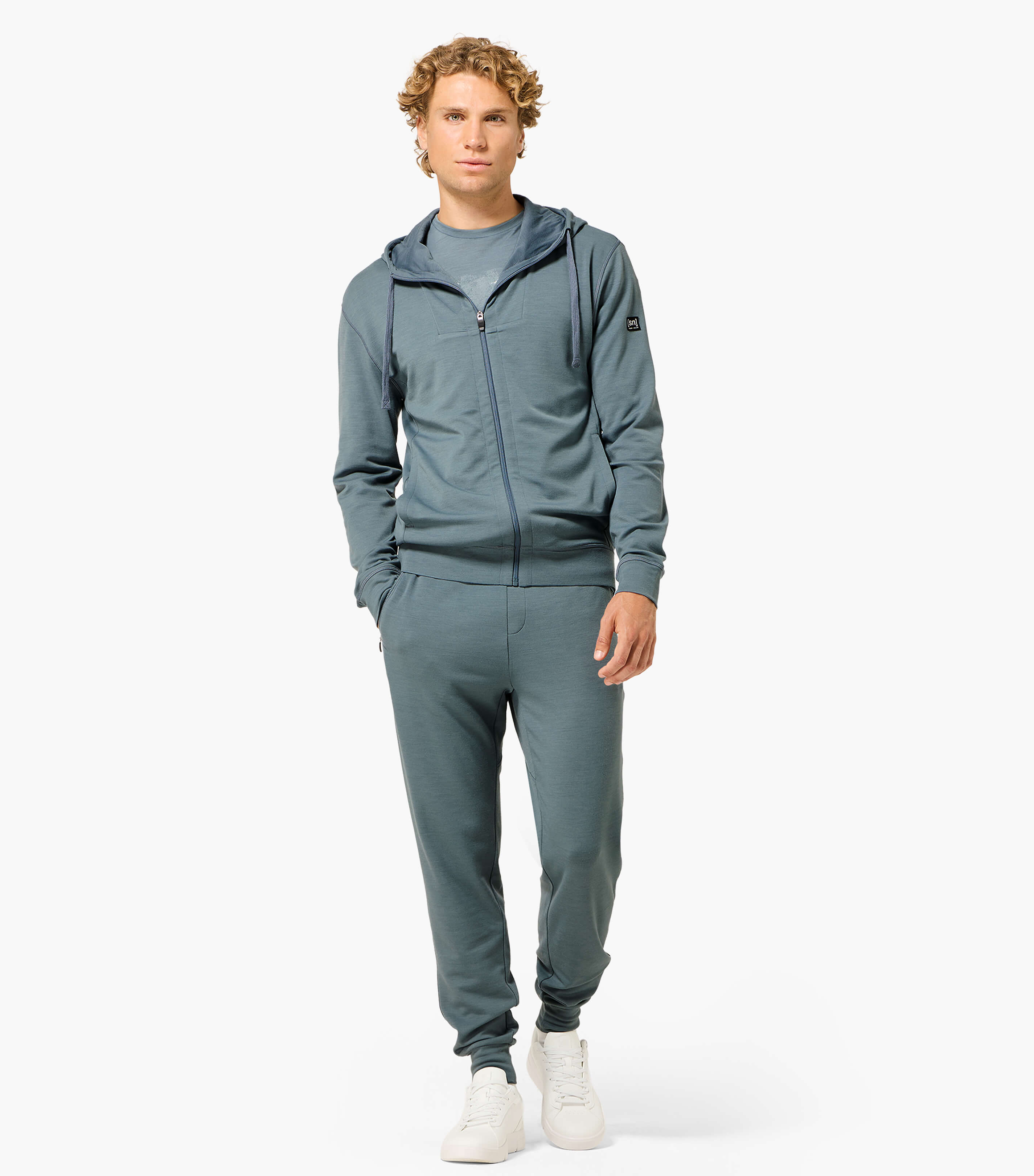 EVERYDAY HOODIE