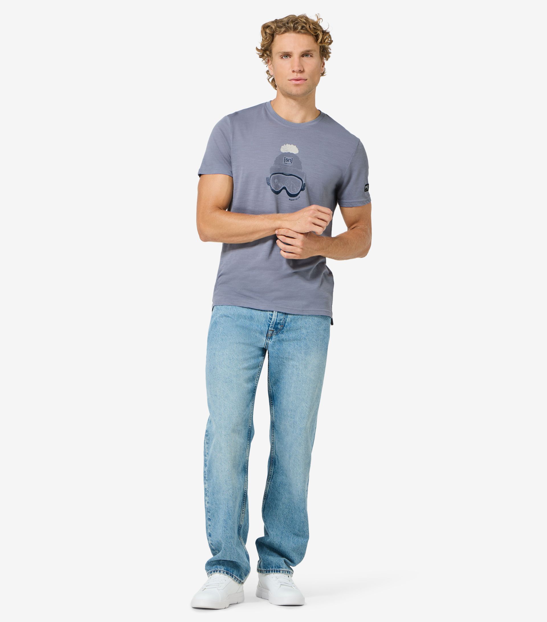 GOGEANIE TEE