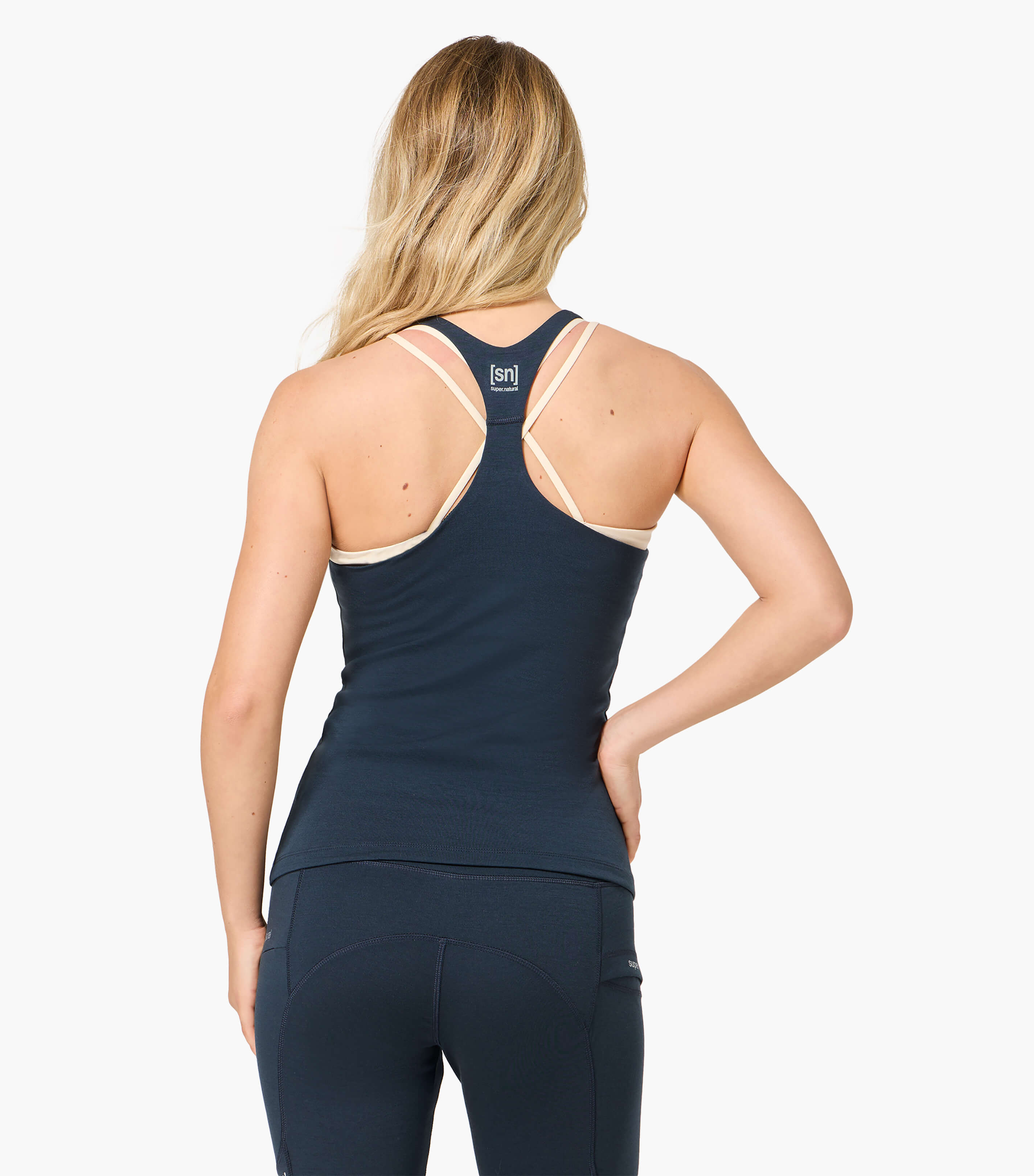 SPORTY TOP