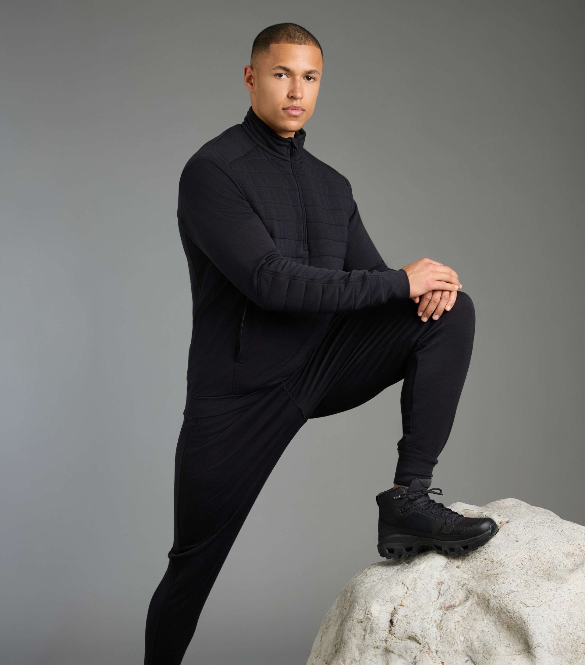 PADDED ZIP TURTLENECK