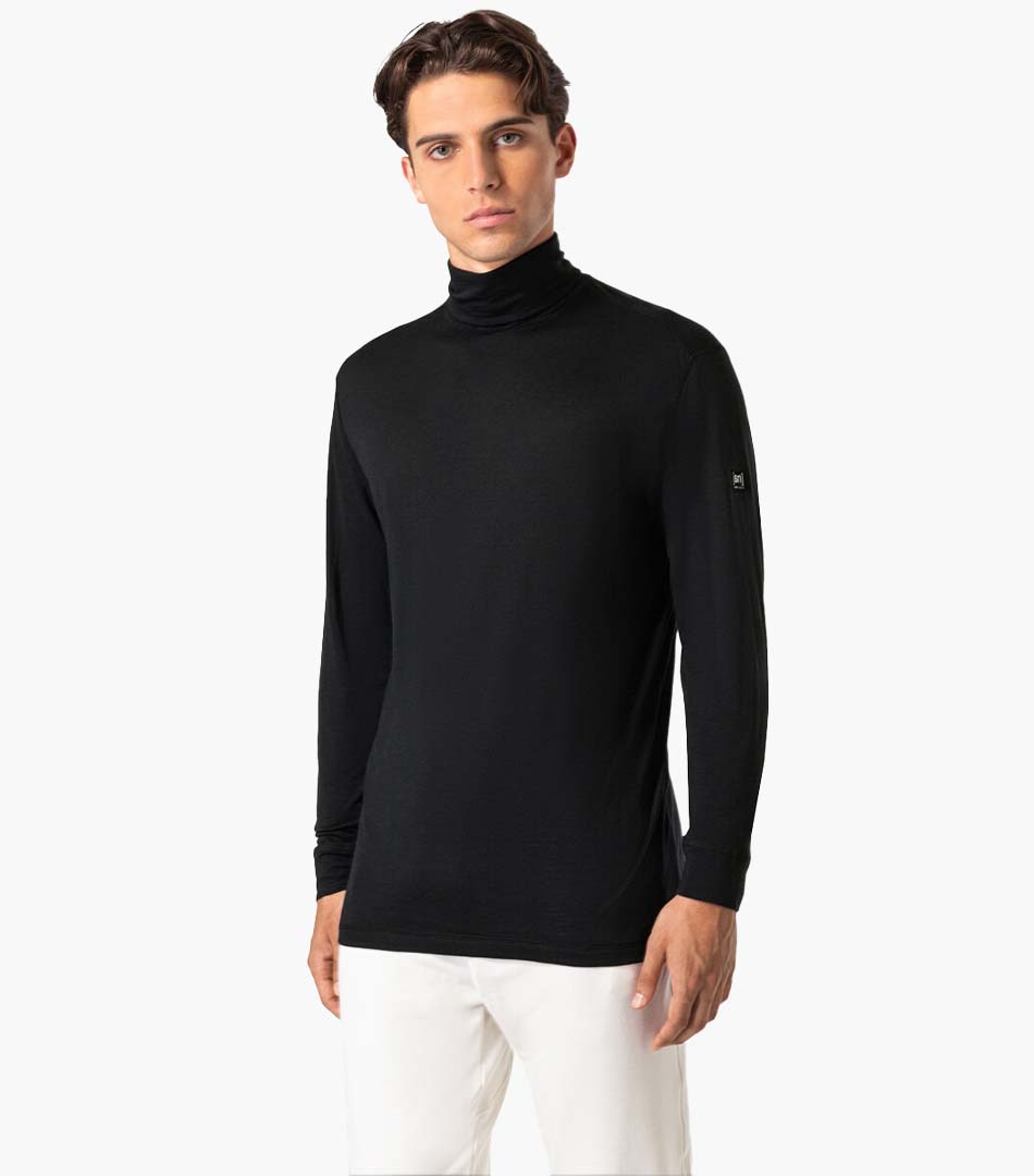 SKIING ROLL NECK