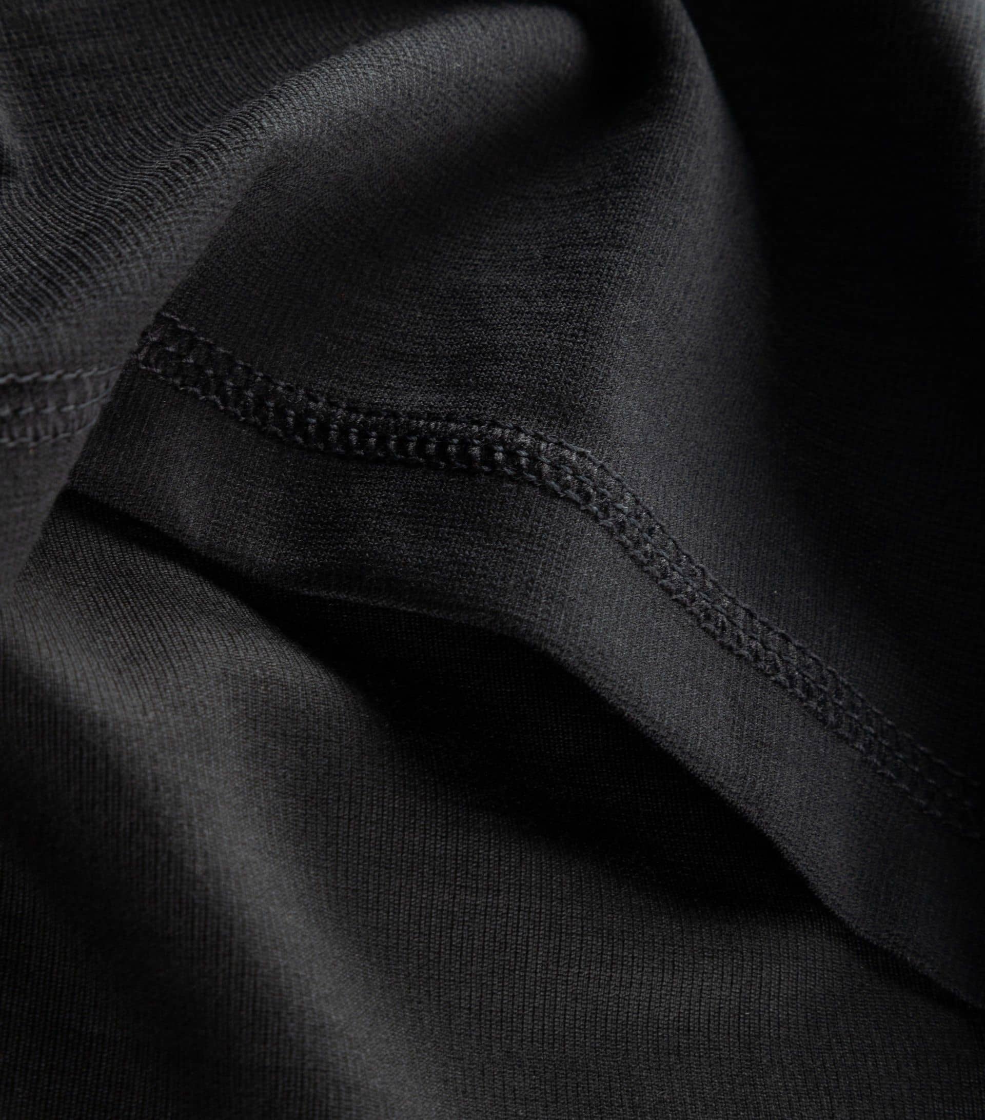 LUX BASE TEE