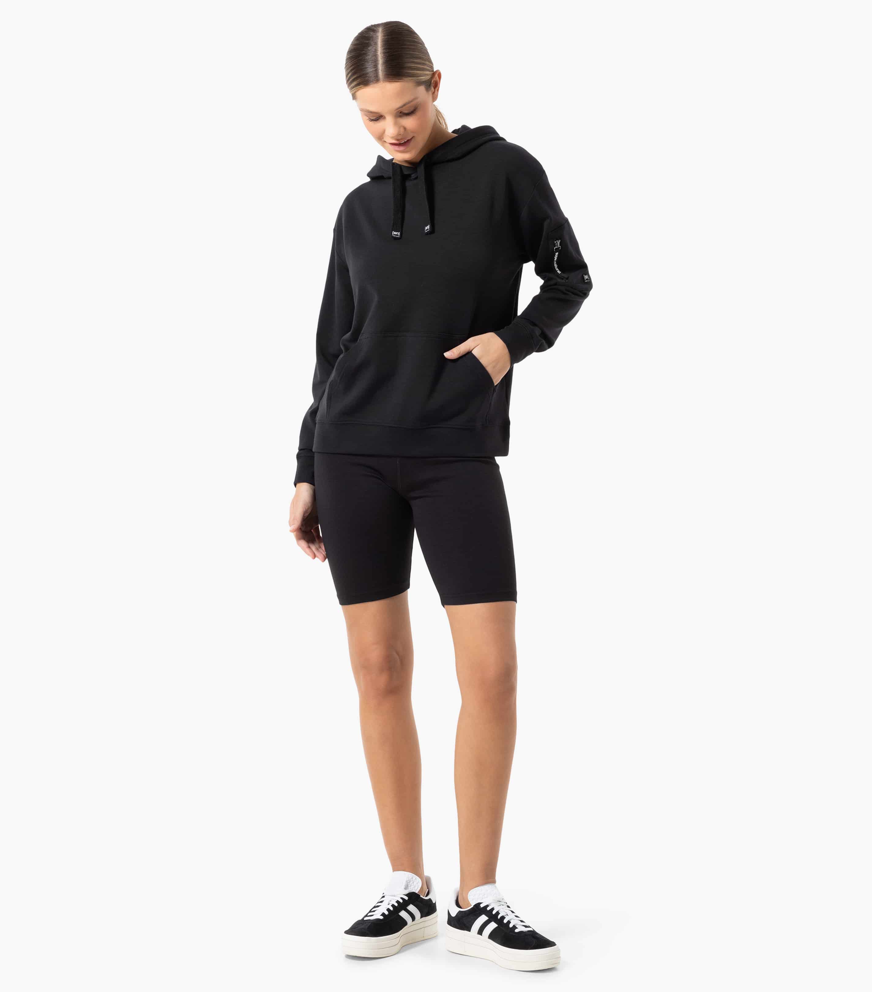 FAVOURITE POCKET HOODIE